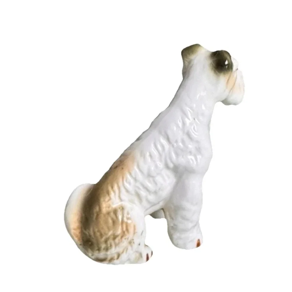 VTG Porcelain Seated Wire Fox Terrier Glossy White w/Tan Accent Perky Alert Pose